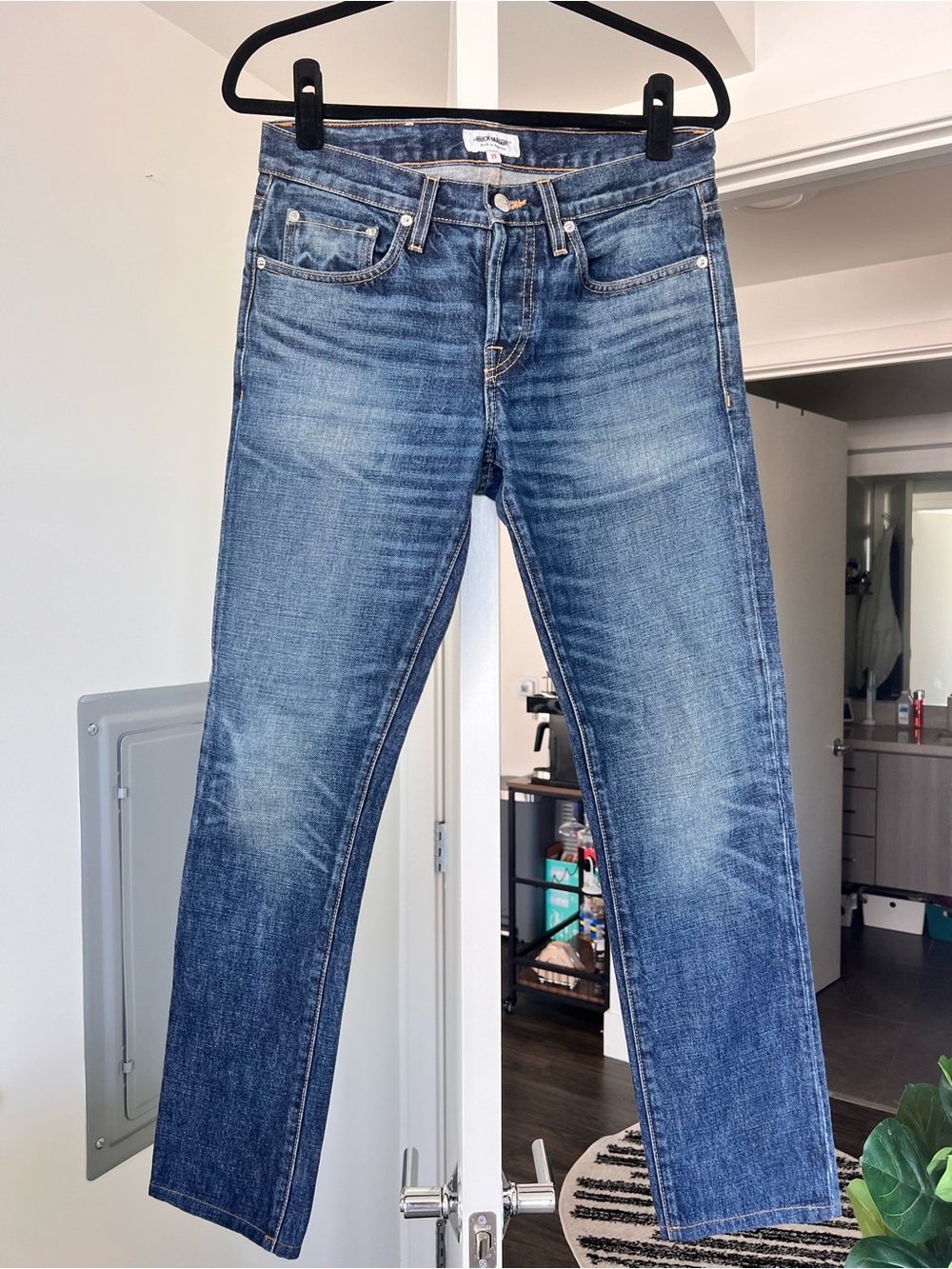 Buck Mason  Women's Slim Fit American Made Blue Jeans Size 29
